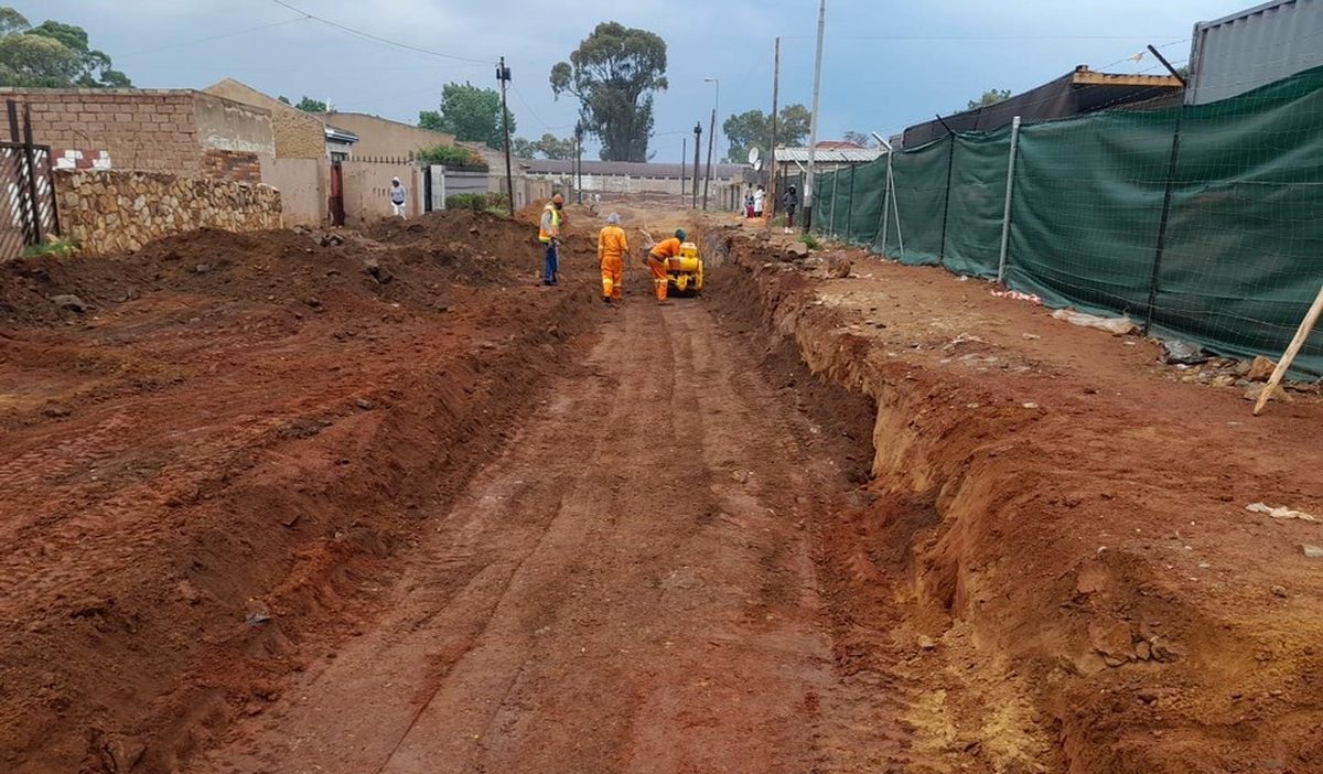 Completed road excavation, ready for gravel layer works